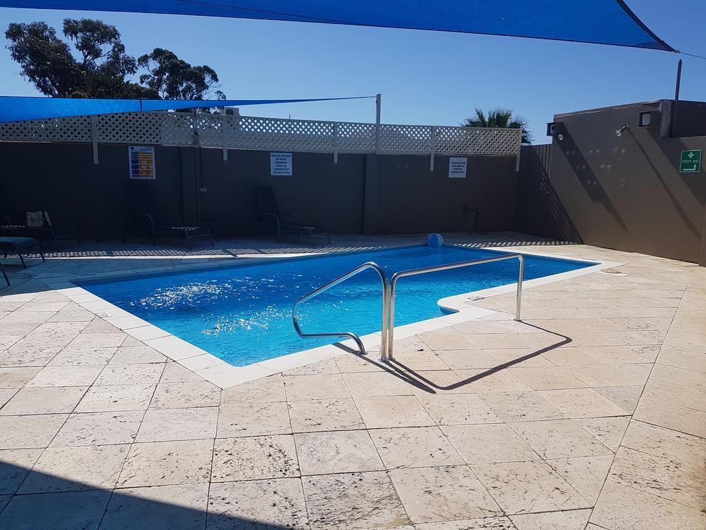 Mandurah Foreshore Motel Exterior foto